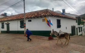 Hospedaje La Lomita